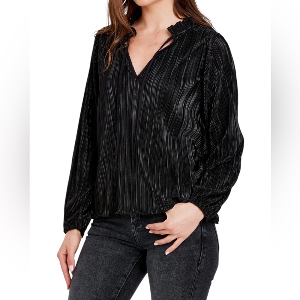 NWT Dear John Women's Black Foil Skylar Novelty Top Size Medium